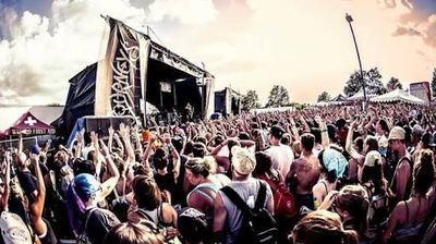 natsuki_0220's profile picture. Punk Rock大好き🤘英語勉強中。Good Charlotte,All Time Low,Zebrahead,Simple Plan！音楽友達欲しいです！宜しくお願いします！