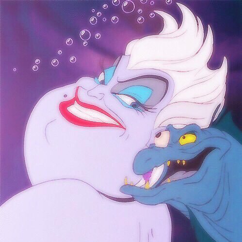 Y4klVBcaPwVDbxK's profile picture. 