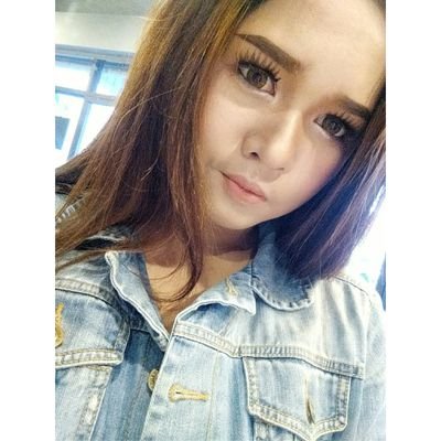 YloveB_'s profile image
