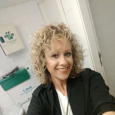 AnaBlazq's profile picture. 