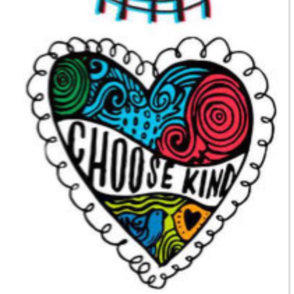 Lydiamomof3's profile picture. 