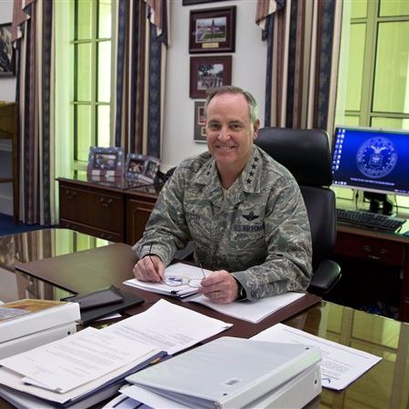 The official Twitter account of the United States Chief of Staff of the Gen Mark A Welsh III