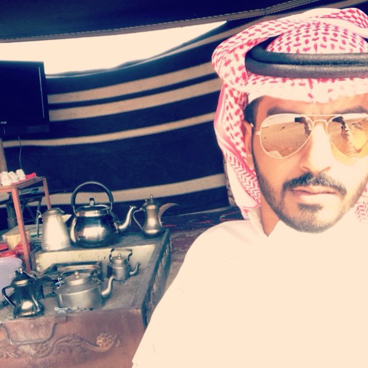 لا تحاول تعطـي العالم حضـور ، للغـياب أحيان نكهـه ، ممتعـه .!