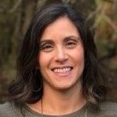 lisabradleybook's profile picture. PULLING HEARTSTRINGS & THE THINGS WE KEEP. Loves: YA, coffee, dogs and purple. Writes stories about characters finding home, wherever that may be (+kissing).