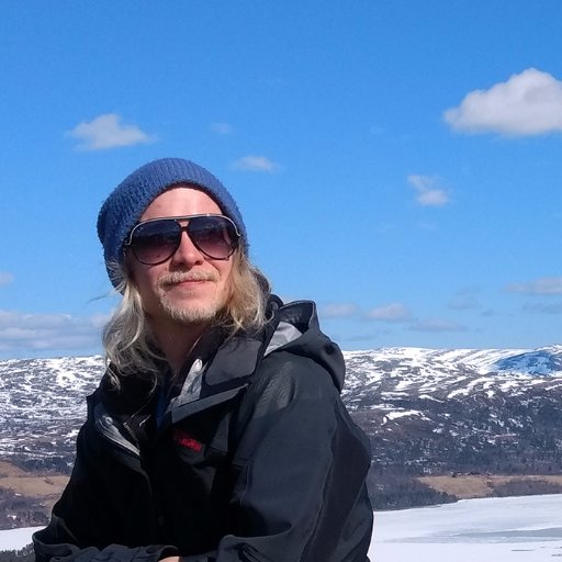 Evolutionary biologist & science communicator. PhD candidate studying conservation genomics of Baltic salmon @helsinkiuni. I like wild things and airplane food.