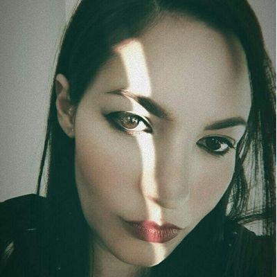 L_gordaa's profile picture. Nómada y transeúnte. 
Tipo de sangre: caféRH +
                                                                         Ig: L_gorda