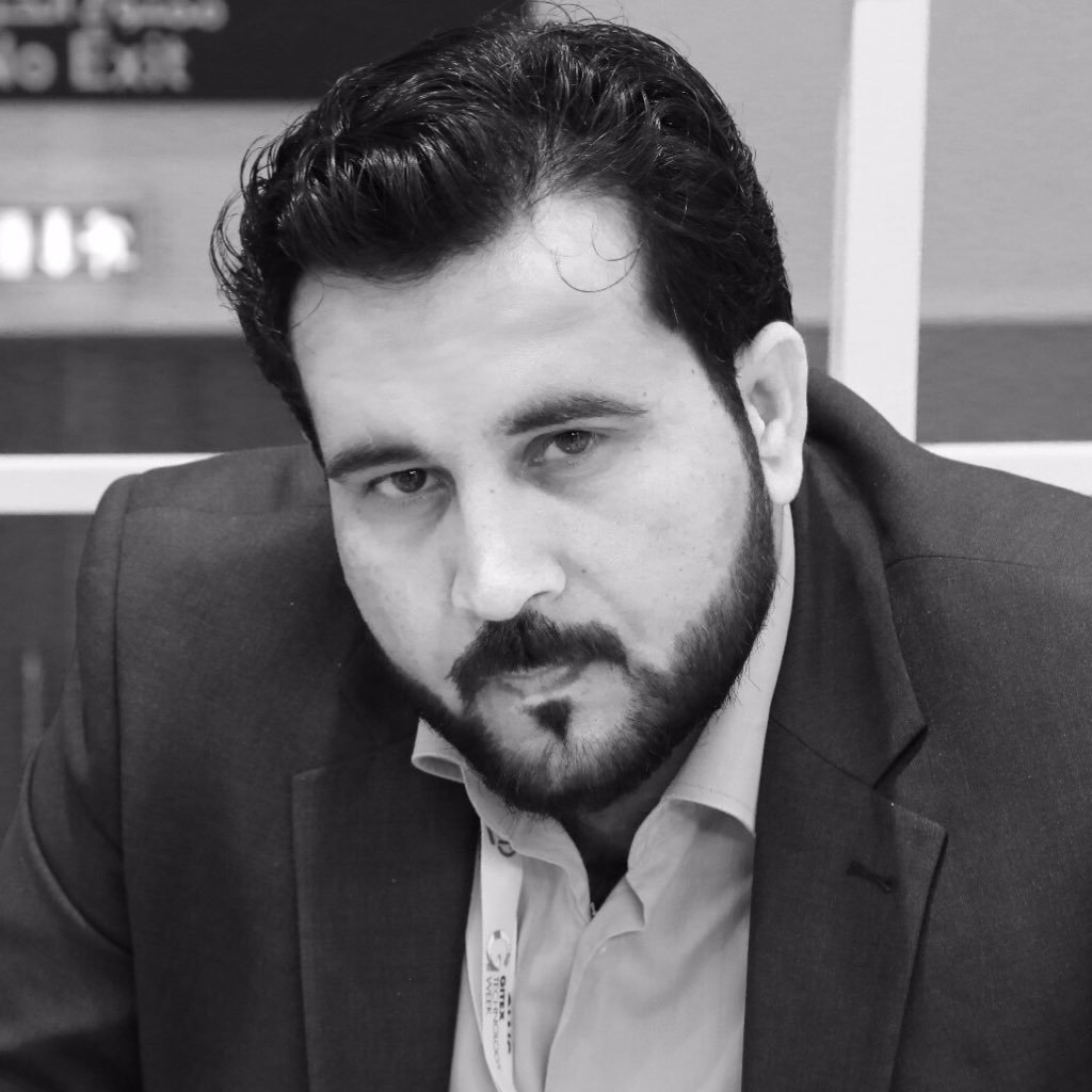 Consultant | Here for social/political commentary and memes. Not all RT’s are endorsements
