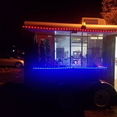 Food Truck located at 100 Emerald Street in Keene, NH., specializing in Pulled Pork, and Fried Delicacies. Specials including Brisket and Maple Chipotle Ribs.