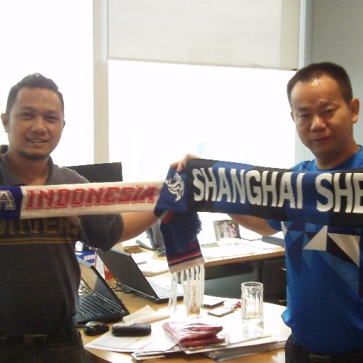 yulian_rizki's profile picture. its me :) dipojokan...... Cappuccino Chapter #3843