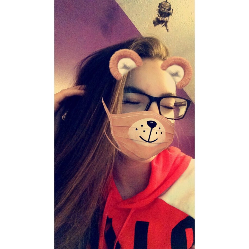 meganepperly3's profile picture. sphs🖤