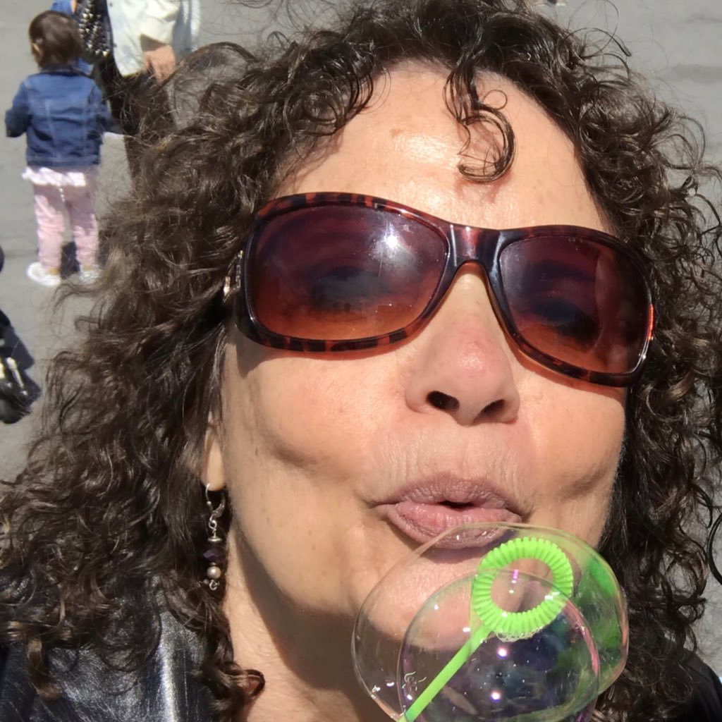 Intelligentwmn's profile picture. Stage 3 BC Survivor.I live with Multiple Sclerosis. Spiritual Intuitive,Retired from AIDS HOSPICE. Wannabe Writer. Follow your Bliss. Life is https://t.co/dbPY59BAWc it