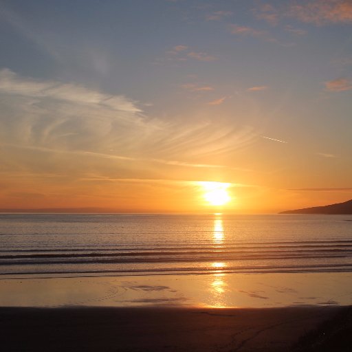 Stay @ The Strand on Inch Beach Beside the Wild Atlantic