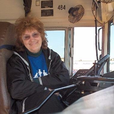 Bus driver for 1st retirement. Packers and Patriots fan. Conservative became an Independent after the RINOs & Obama’s FBI screwed President Trump over.