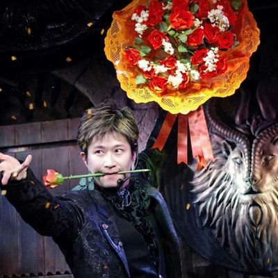 Wada_Yoshihito's profile picture. ◆レギュラー出演中→ 
【1】GIOIA(ジョイア)(＠銀座、テーブルマジック)  

【2】OSMAND(オズマンド)(＠六本木、毎週水曜日担当、ステージ＆テーブルマジック) 

◆代表作「薔薇アクト」→https://t.co/PbmTwUkYAu

◆PV→ https://t.co/HdfvaNxH20