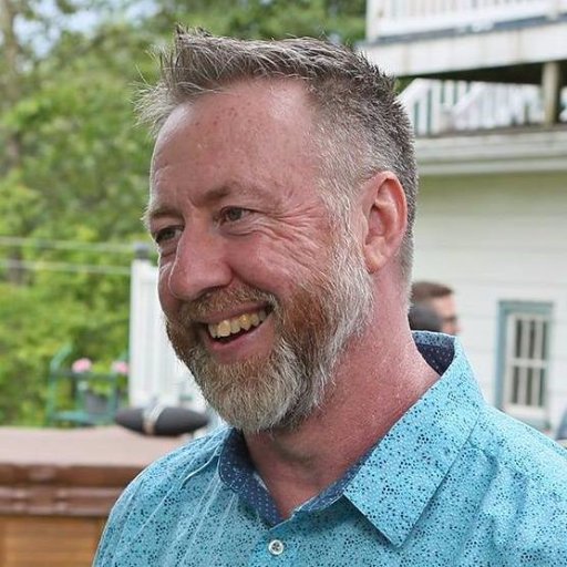 DG Office Habitation, PDG de Taxi 300 Coaticook. Conseiller municipal à la ville de #Coaticook, Qc. 2005-2017. Mes Tweets n'engagent que moi!