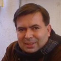 SOY PROGRESISTA Y DEMÓCRATA, INGENIERO ESTOY ENTRETENIDO EN TWITTER.
