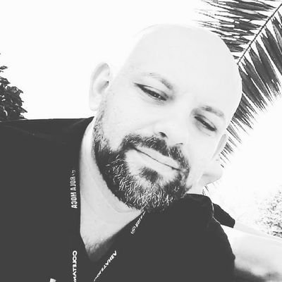 leotogni's profile picture. 