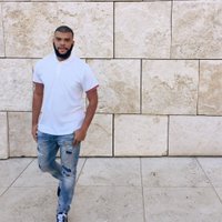 prez (@b__leww) 's Twitter Profile