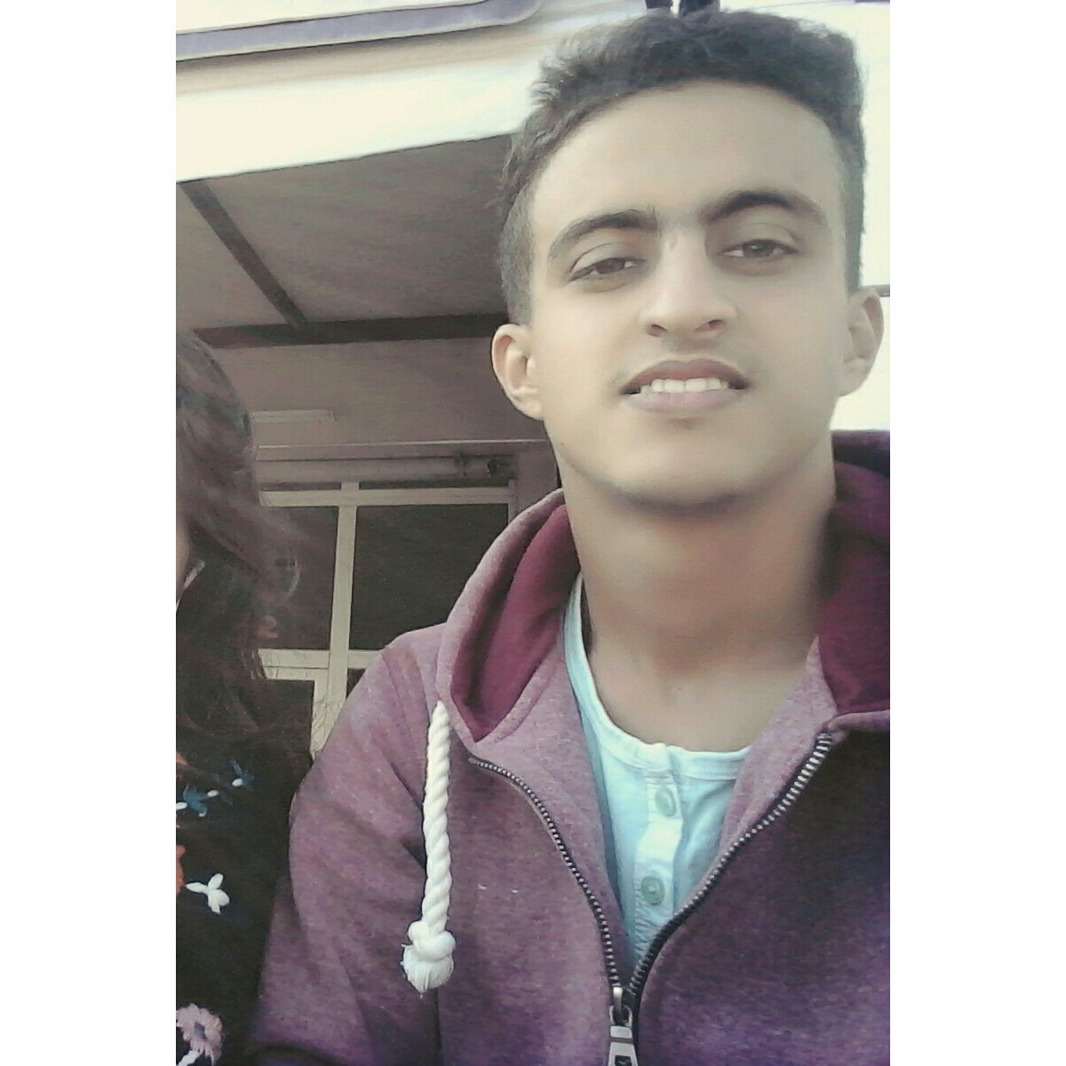 ali_achoual's profile picture. Ca vous ne concerne pas :)