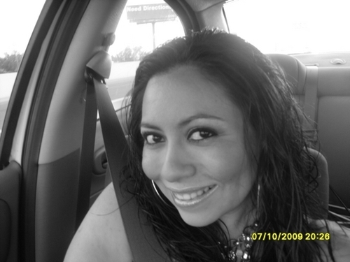 I am very outgoing, love to laugh and be in great company. I am happily married to an AMAZING girl. Just living life to the fullest and with no regrets.