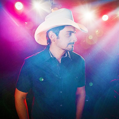 The one and only fansite for Brad Paisley on the web. This is our twitter feed for updates, interaction and much more! Site ran by: @vintagexdreams