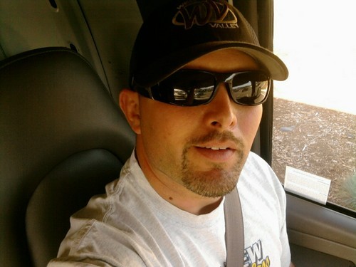 EricThibodeau00's profile picture. 