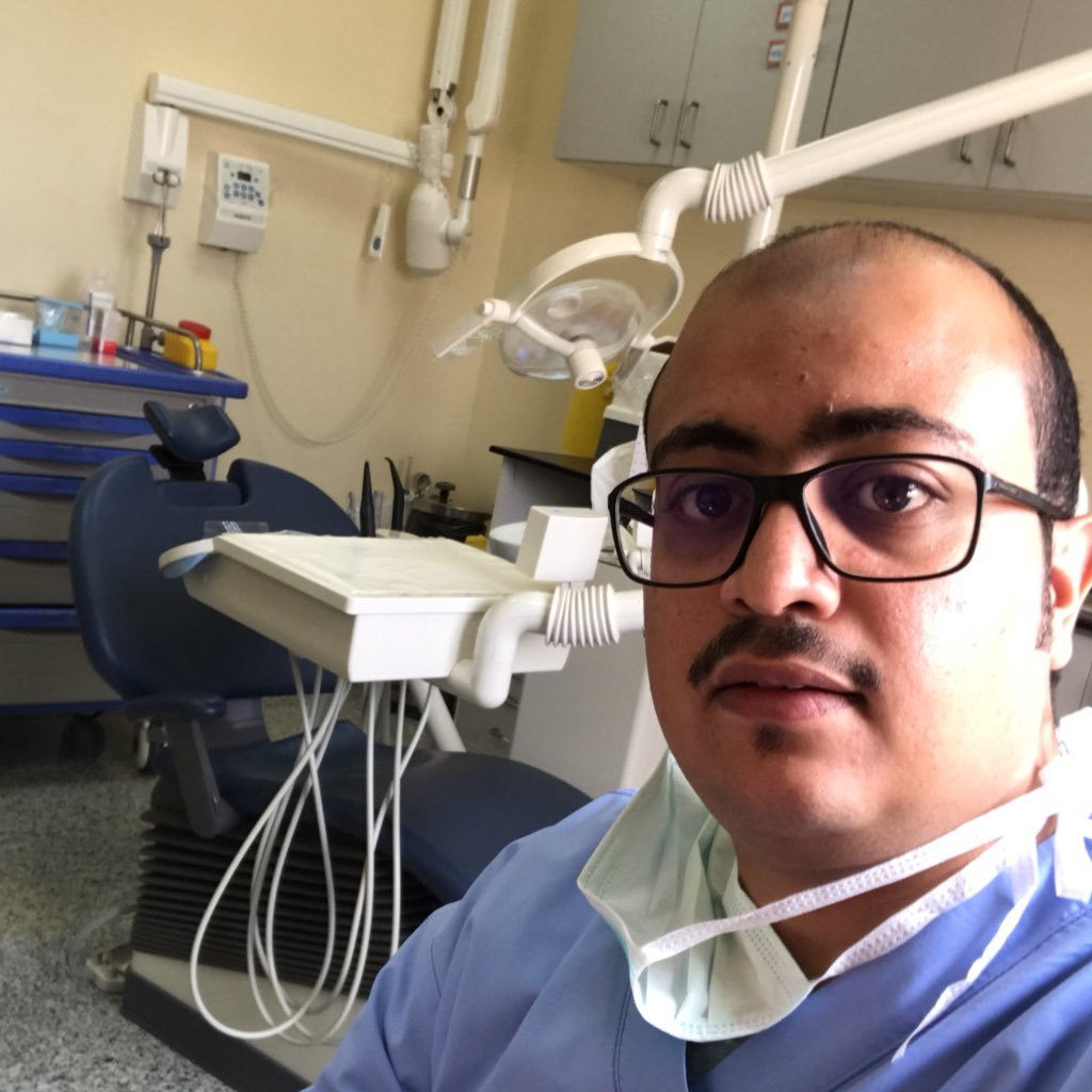 طبيب أسنان (واتقوا يوما ترجعون فيه الى الله )