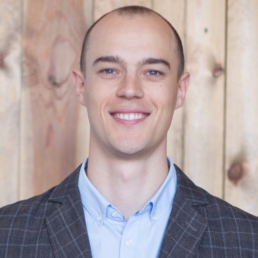 Software Engineer. JavaScript enthusiast. Front End Architect.