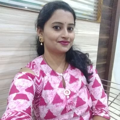 vrushali_PatilN's profile picture. Happy mother of sweet daughter