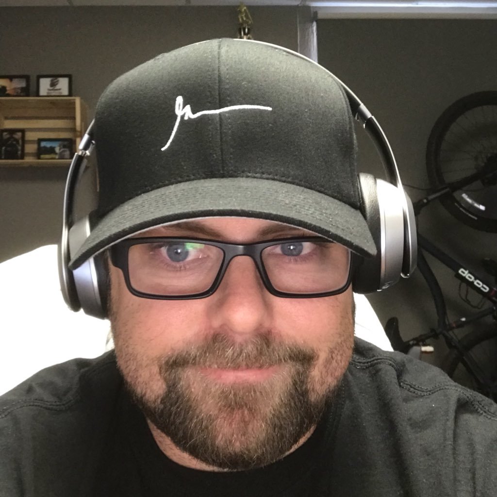 TLRRAS's profile picture. Owner of @brotherspoolaz and Co-Founder of the @poolchasers podcast. Changing the Swimming Pool Industry one story at a time. 🏊‍♂️