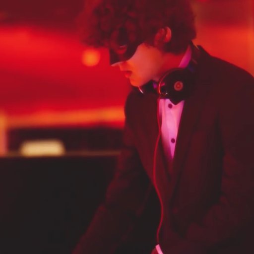 System engineer by day, DJ by night.
Electronic Music Lover /
SRE / OSS contributor / Teacher / Wizard. My tweets are my own.