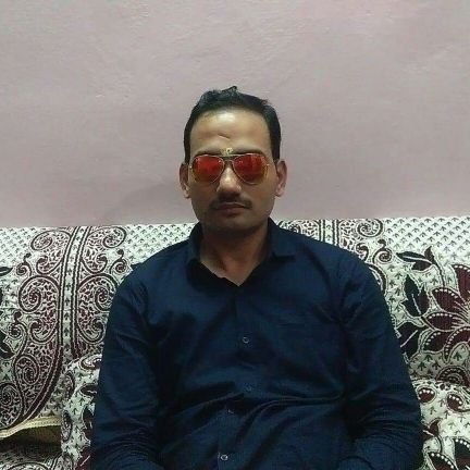 KnpPanki's profile picture. 