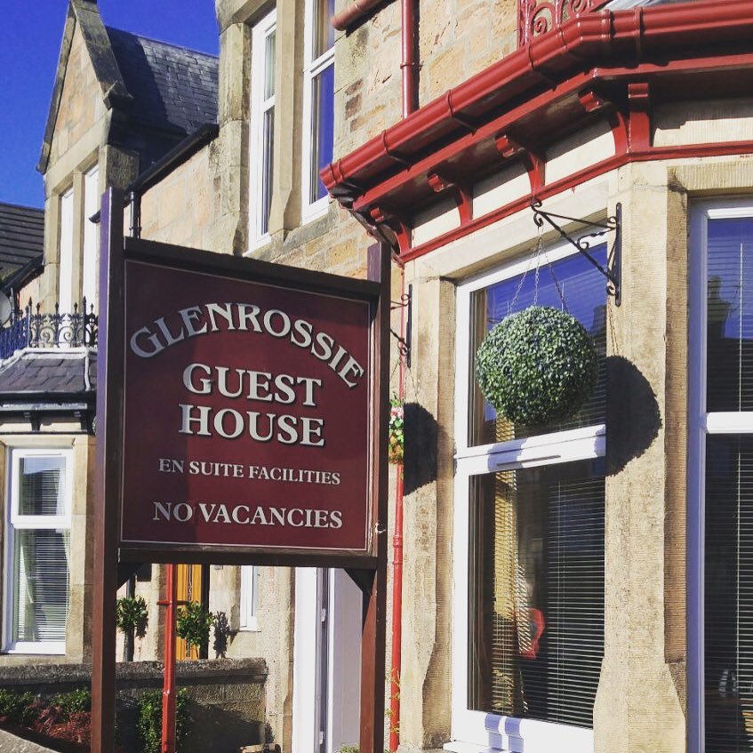 This Victorian guest house is situated in the heart of Inverness, 5 minutes’ walk from the River Ness and a 15-minute walk from Inverness Castle
