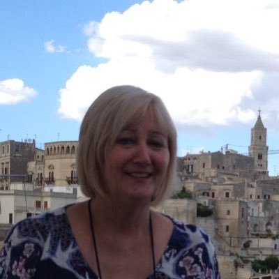 Elaine Watts Profile