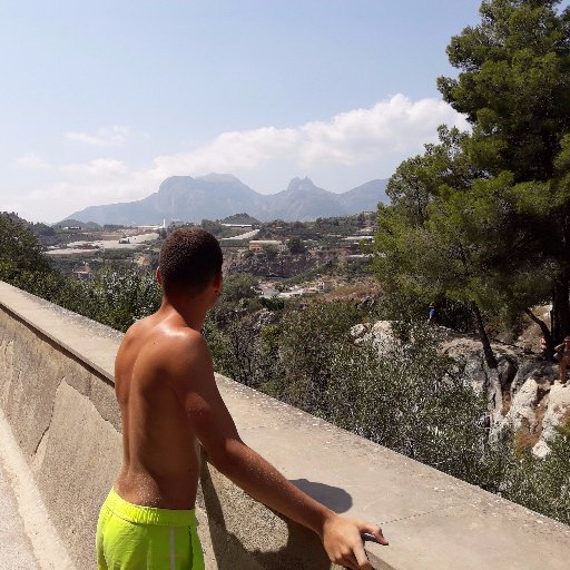 jorgediaz35_'s profile picture. 'El que se abrocha la sonrisa cuando sale de casa.' #28CERO30