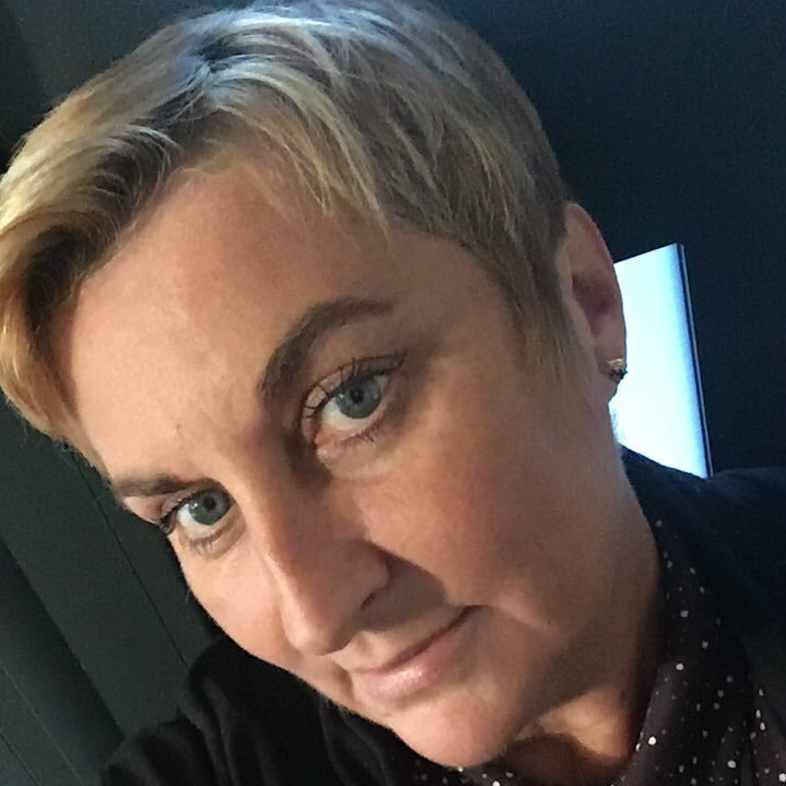 pascalejuli's profile picture. Aime partager sur tout, un oeil sur le monde, ex-gérante d'un site e-commerce.