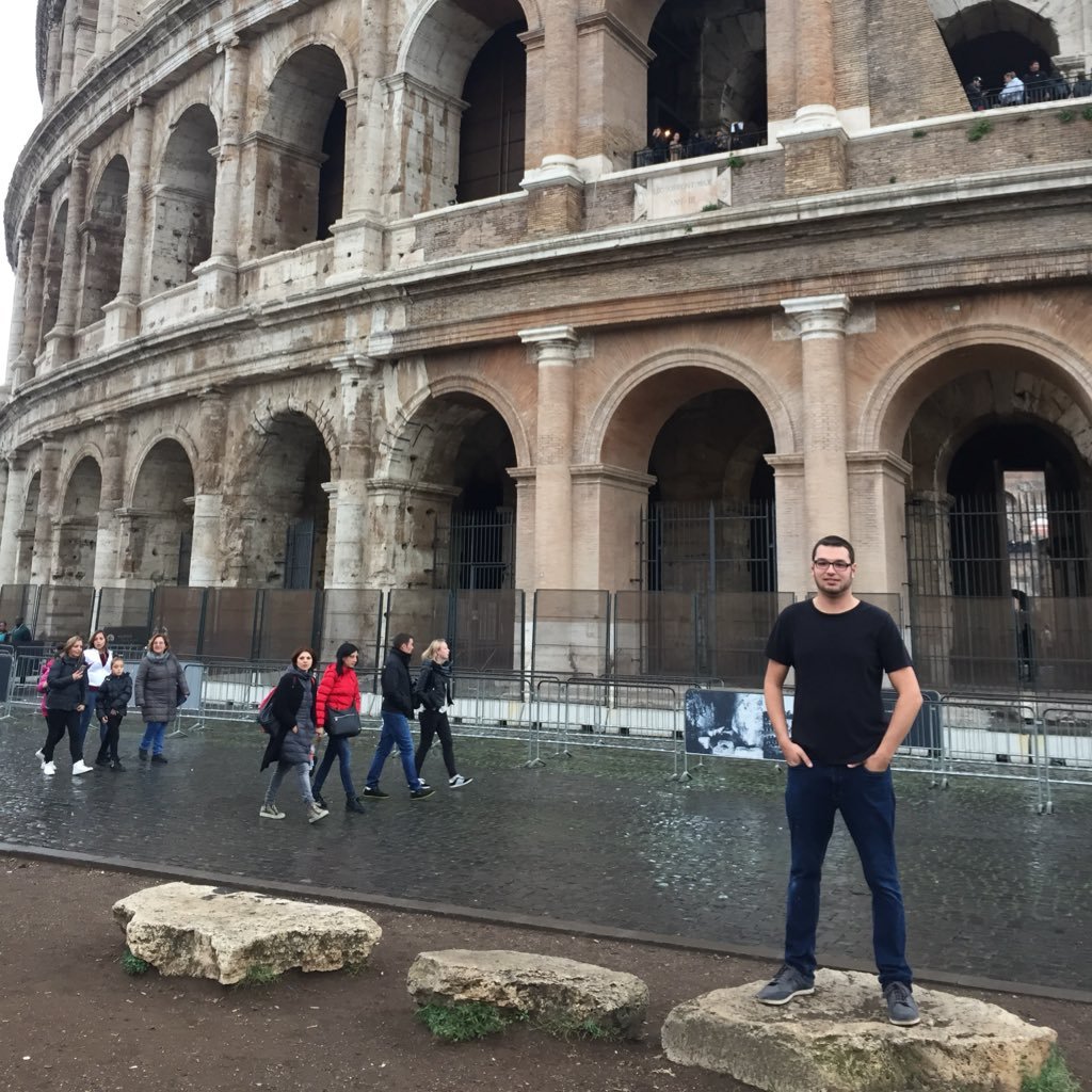 kendecarlo's profile picture. 