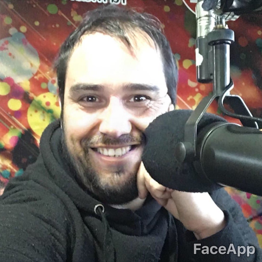 CEO @ctprocast Voice Over, Locutor y Conductor https://t.co/Em0BoY67i6 Radio y TV Dj. Animador Noctámbulo #GiroSinTornillo #LocoDePatio #SoyDonante https://t.co/HZtQBatBwR