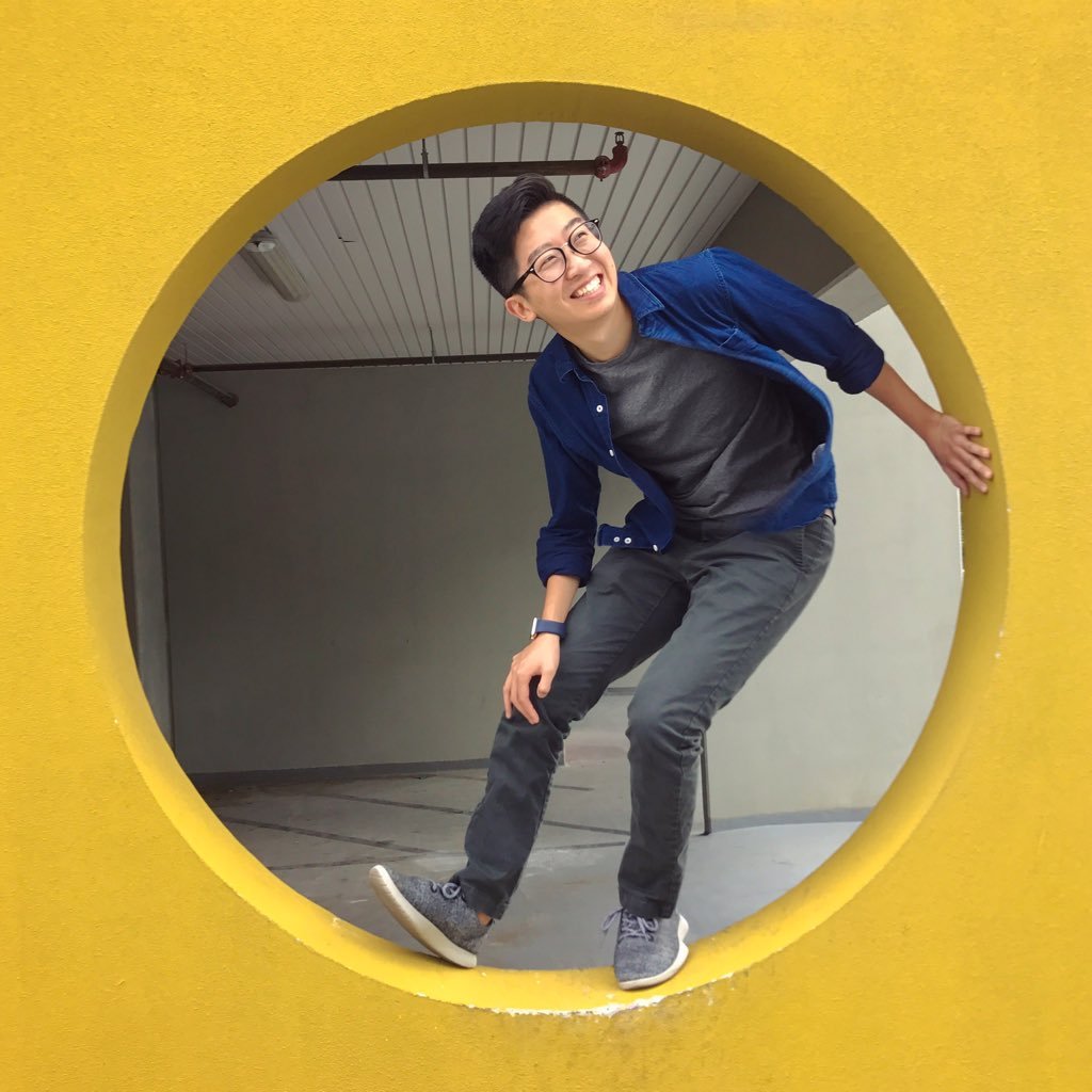 BaiEric's profile picture. making tiny online experiences 🔸 talking about movies a lot 🔸 engineer @instagram 🔸 Canadian!