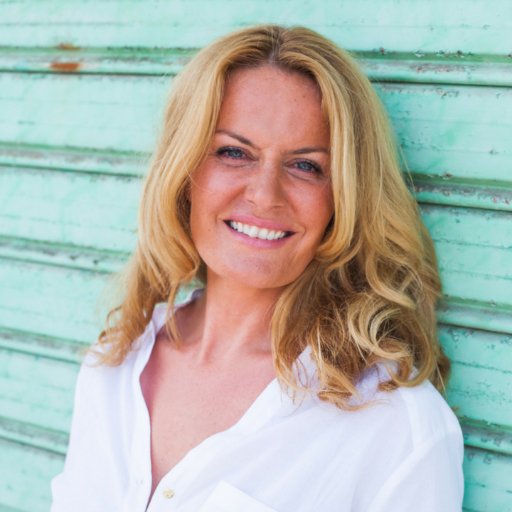 Founder of WithZing & Ninkas Detox. Bestselling writer, expert in health transformation programs for women & children focusing on brain development.