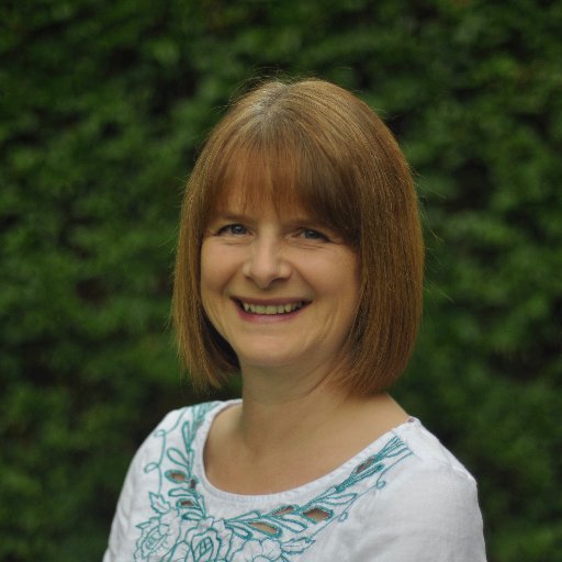 Clinical Research Expert Trainer,
foodie, reluctant exerciser