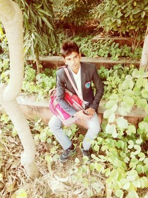 NavedPasha17's profile picture. 