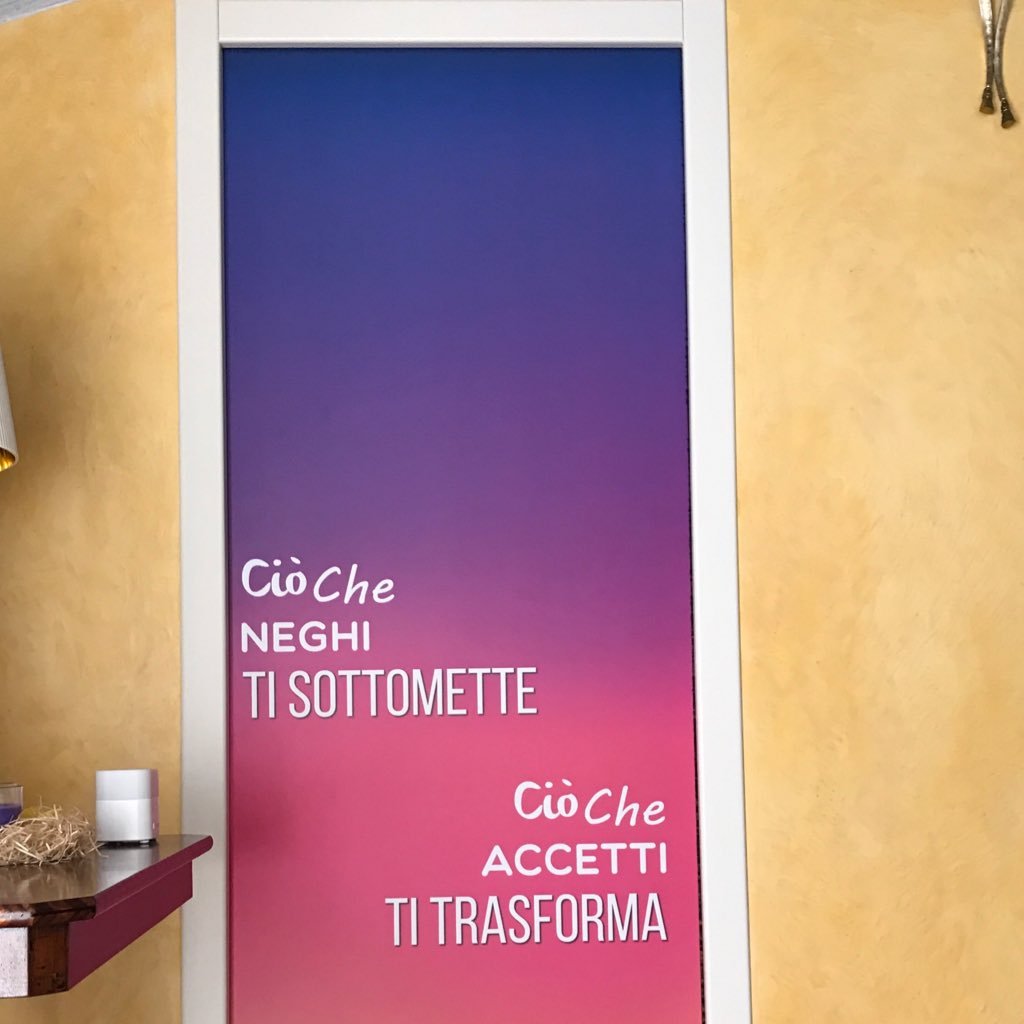 alebetti74's profile picture. Tieni un capo del filo, con l'altro capo in mano io correrò nel mondo. E se dovessi perdermi, tu tira.