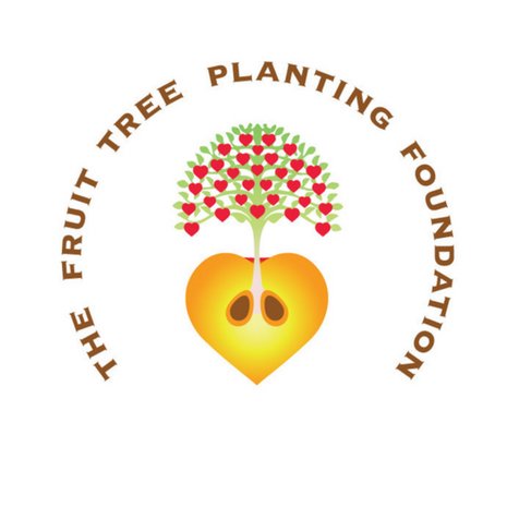 Planting fruit trees for healthy communities & a healthy planet! 🍎
*Follow us on Instagram/Facebook where we post more regularly!* #plantfruittrees