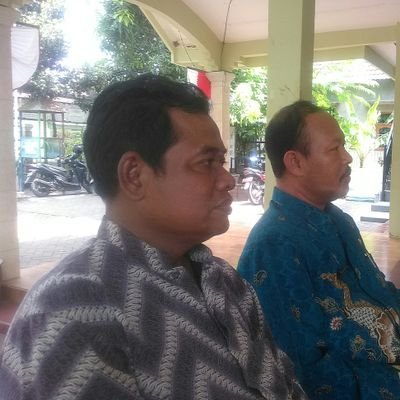 Sekedar berbuat, semoga manfaat....