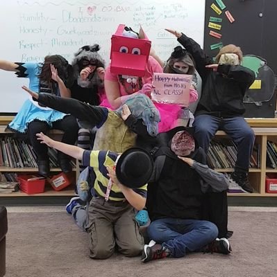 BproutBridney's profile picture. /NativeLanguageTeacher /Wife to my incredible hubby Erich/ Sports Fanatic/ Volleyball Player/