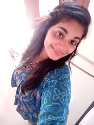 khushuuuu's profile picture. 