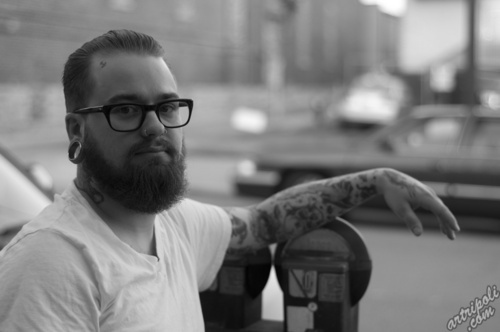 sidsaidwhat's profile picture. This isn't Sid's twitter... This is just a twitter of the amazing shit that Sid says.