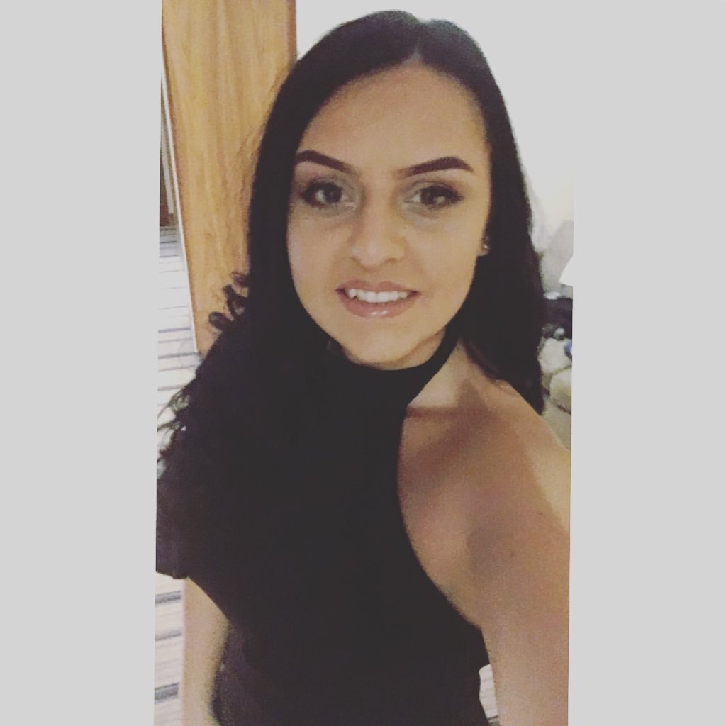 kirstlee_x's profile picture. 