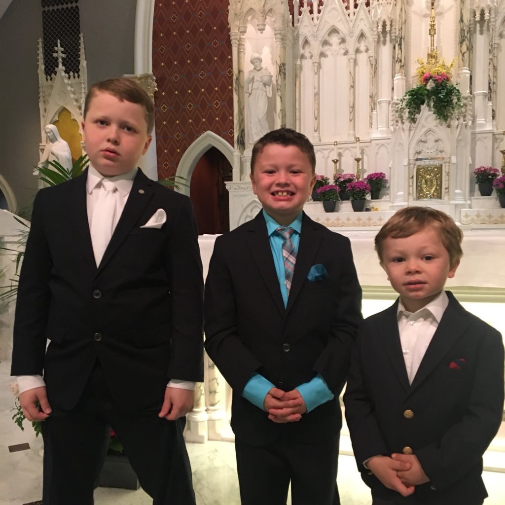 michaelconneen1's profile picture. JAM Excavating llc https://t.co/2eer2VP3k8 #trumpsuppoter #MAGA #musician #songwriter Married 2 my best friend, 3 awesome boys,all play ice hockey,follow me / you